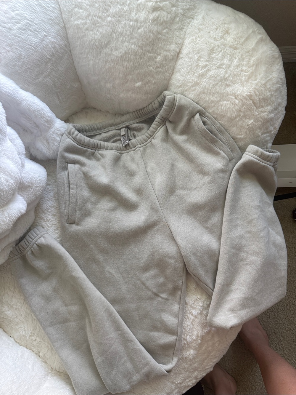 Skims Stone Cotton Classic Fleece jogger sweatpants grey beige tan s